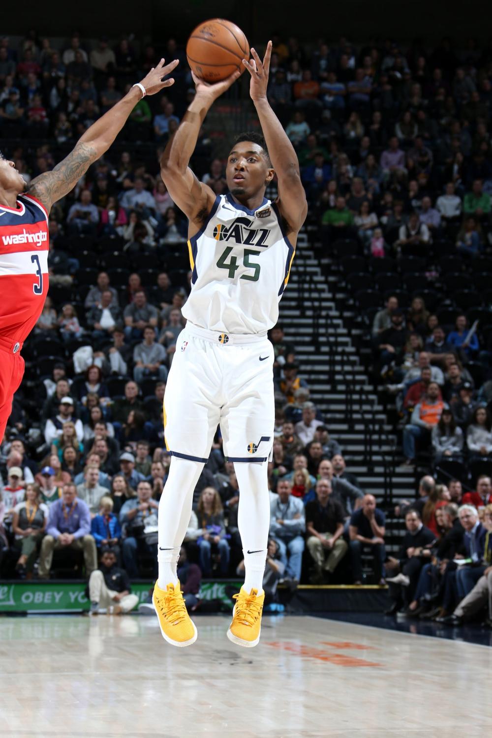 成防守端的 成防守端的