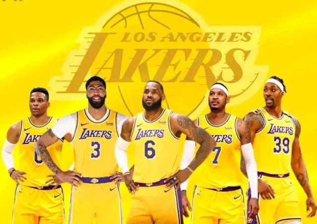 边锋内收牵 边锋内收牵